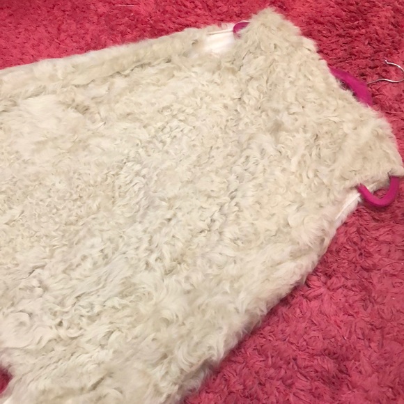 Michael Kors 100% lamb fur vest - Picture 6 of 6